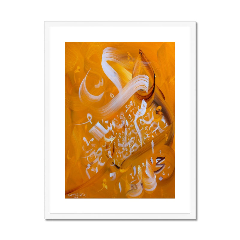 Latte Framed Print | Richard Macleod